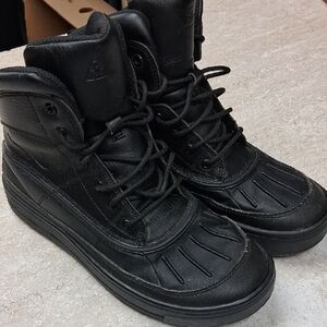 Nike Womens Boots
